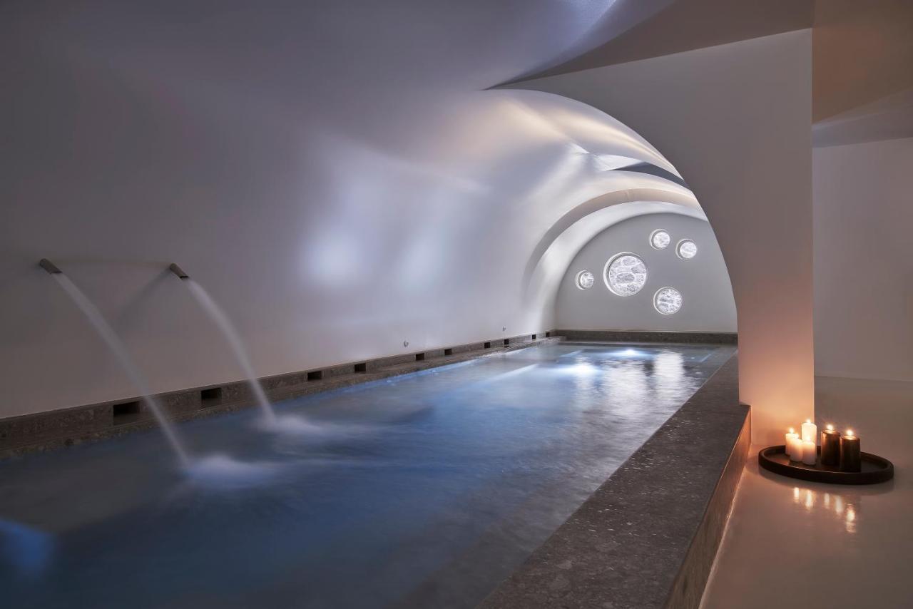 Orama Hotel & Spa Фира Екстериор снимка The spa at The Dorchester